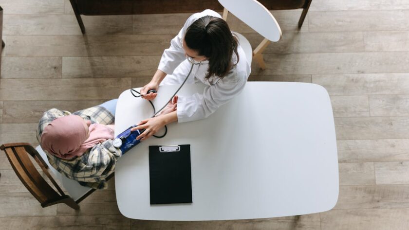 découvrez les options de traitement pour la maladie de cushing, incluant les approches médicales, chirurgicales et les soins de suivi pour améliorer la qualité de vie.