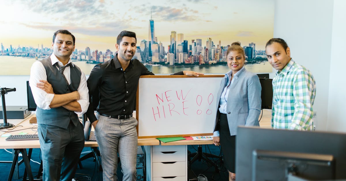 découvrez nos opportunités de carrière et rejoignez une équipe dynamique où votre talent sera valorisé et votre évolution professionnelle encouragée.