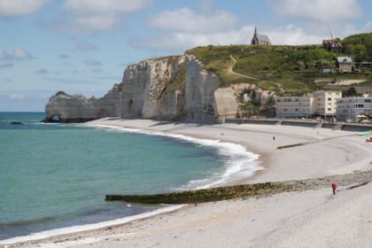 découvrez nos hébergements de vacances en normandie, alliant confort et charme pour un séjour inoubliable au cœur de la région.