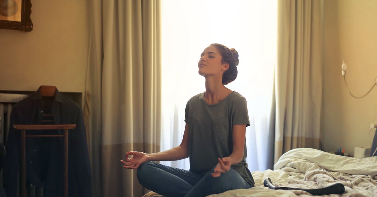 découvrez des techniques de relaxation efficaces pour apaiser votre esprit et réduire le stress au quotidien.
